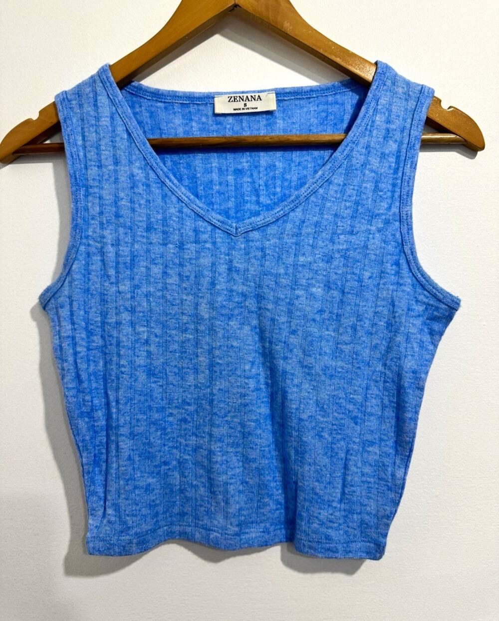 Zenana Women’s S Blue Ribbed Knit V-Neck Sleeveless Pullover Tank Top 1130